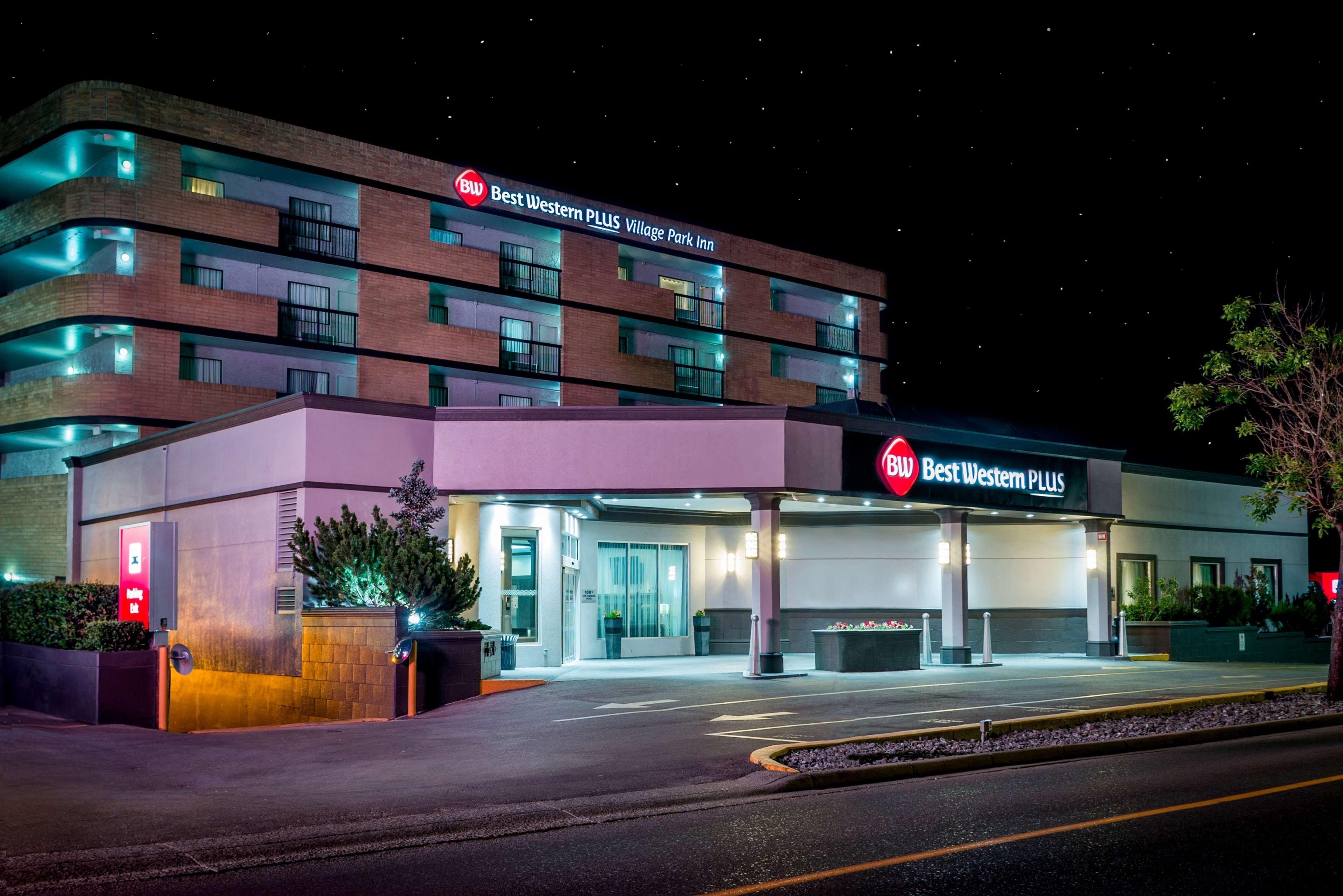 Best Western Plus Village Park Inn Calgary Exterior photo