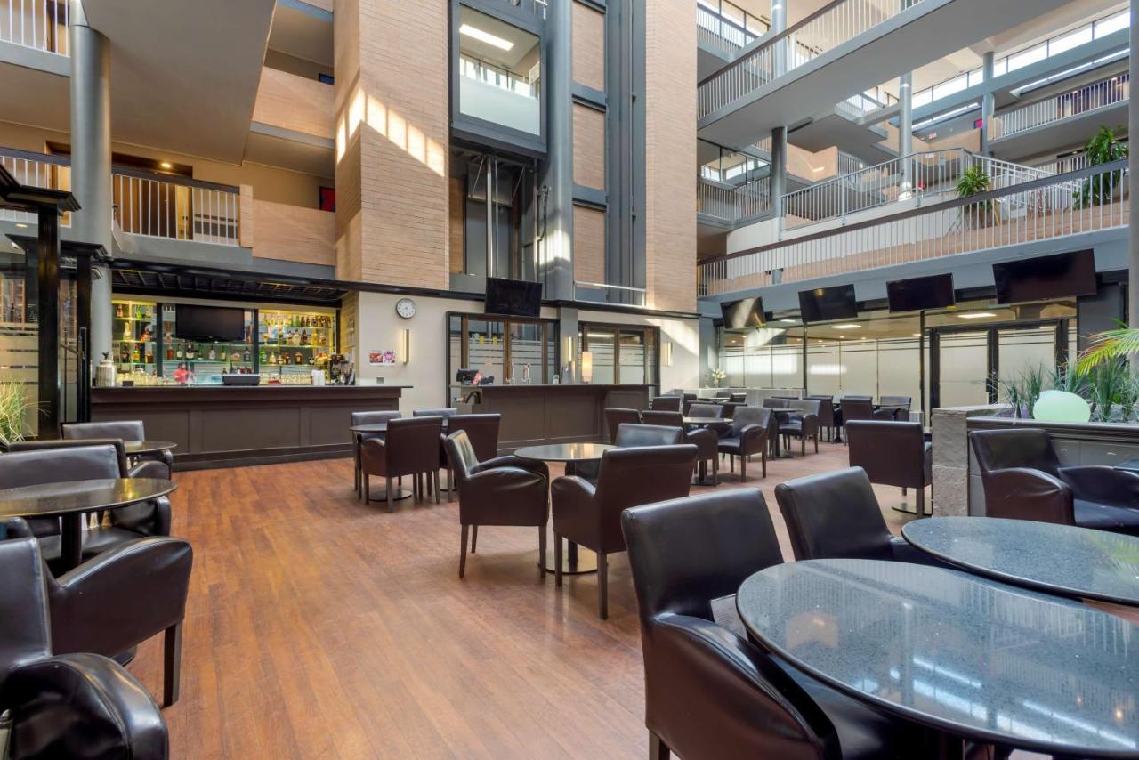 Best Western Plus Village Park Inn Calgary Exterior photo